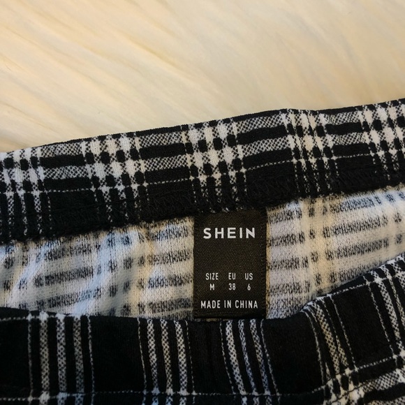 🩵SHEIN Slit plaid skirt - Picture 2 of 2